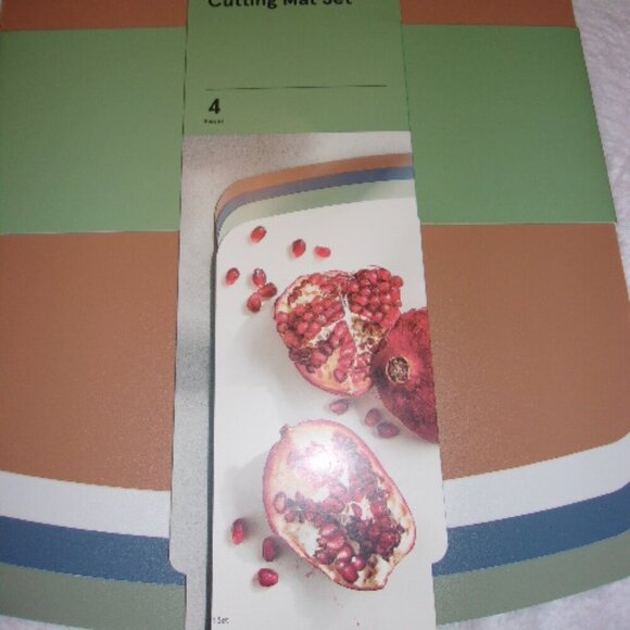 4pc 14"x11" Nonslip Cutting Mat Set - Figmint New - Picture 3 of 4